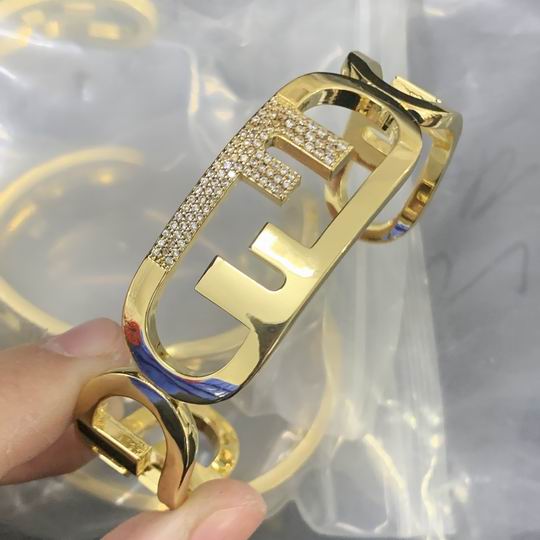 Fendi bracelet 01lyh95